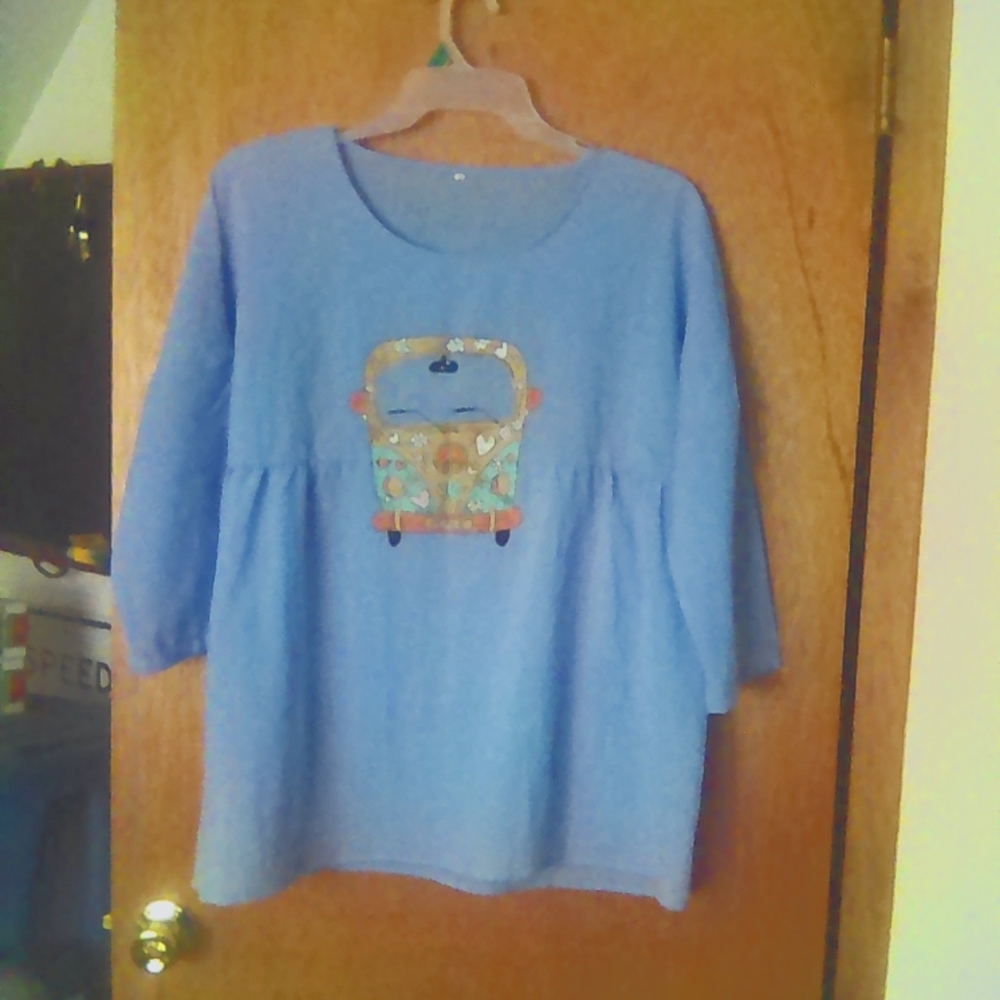 Ladies Top NWOT size 3X